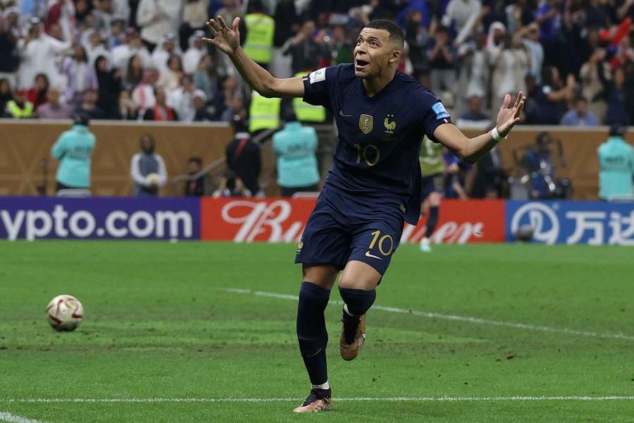 Mbappe a reușit al doilea hattrick într-o finală de Cupă Mondială