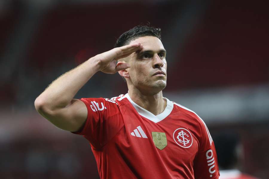 Borré foi o nome do jogo no Beira-Rio