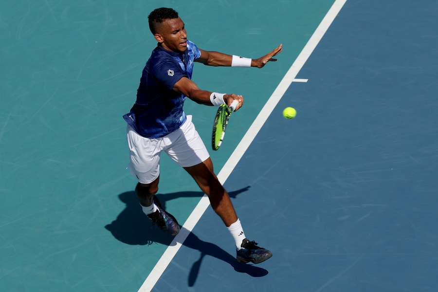 Felix Auger-Aliassime will in Melbourne sein verkorkstes Jahr 2023 vergessen machen.