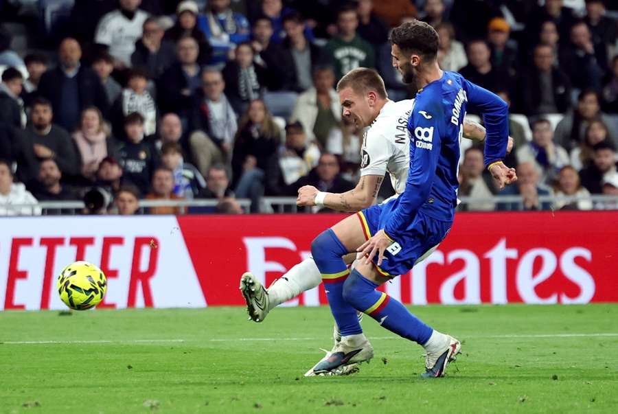 Mastantuono, en el único disparo a puerta que hizo ante el Getafe