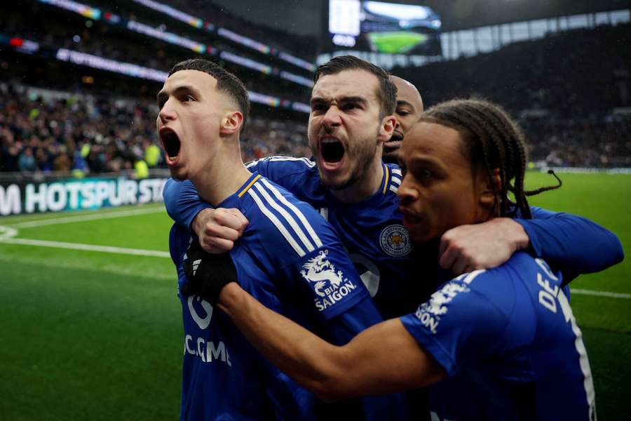 Tottenham znowu zawodzi. Leicester wywozi trzy punkty z Londynu