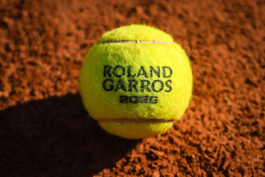 Tenis Flash: Cisza przed burzą. Trwają przygotowania do Rolanda Garrosa