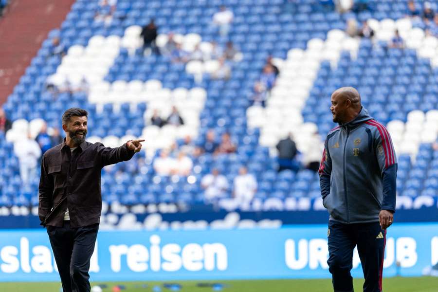 Muslic und Kompany vor dem Anpfiff Muslic und Kompany vor dem Anpfiff