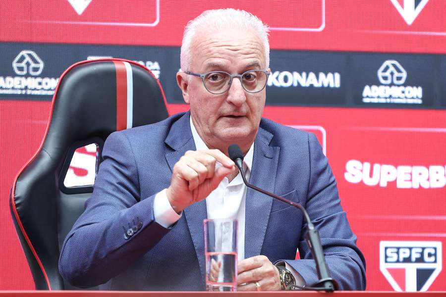 Dorival é o treinador mais velho a chegar ao São Paulo Dorival é o treinador mais velho a chegar ao São Paulo