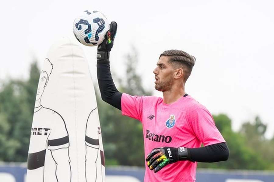 Cláudio Ramos no treino do FC Porto