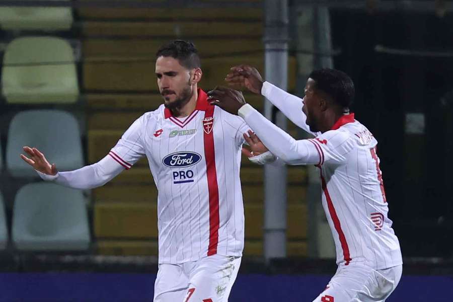 Azzi segna ma non esulta