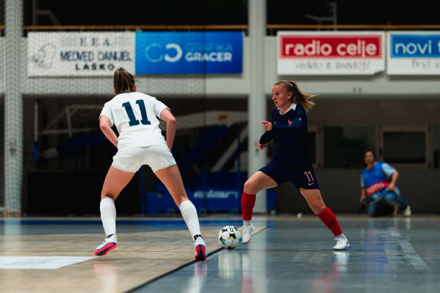 Audrey Delorme avec l'équipe de France face à la Slovénie Audrey Delorme avec l'équipe de France face à la Slovénie