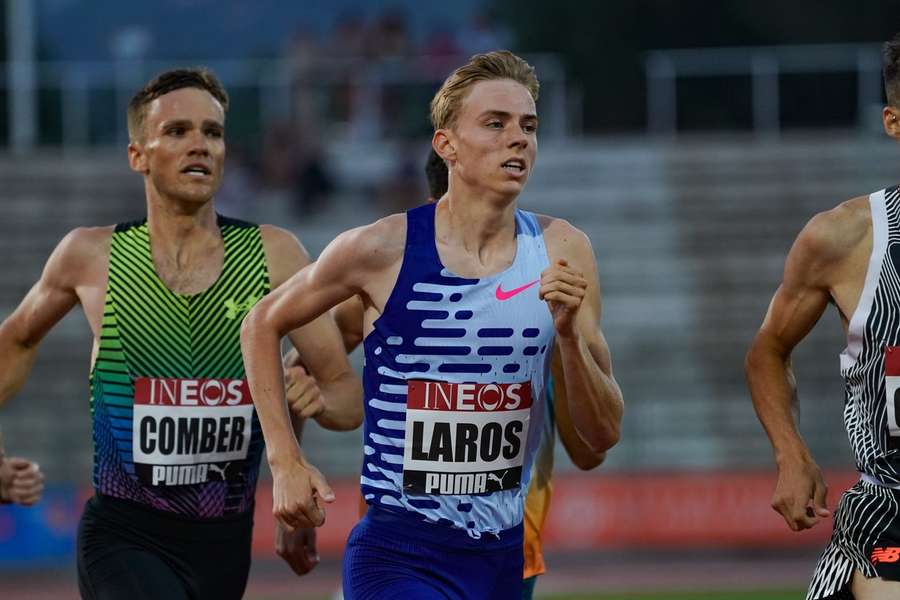 Niels Laros tijdens de 1500 meter in Nice op 17 juni