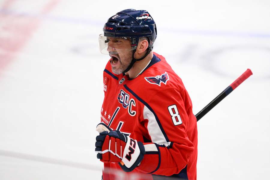 Ovečkin sa zrejme čoskoro stane najlepším strelcom histórie NHL.