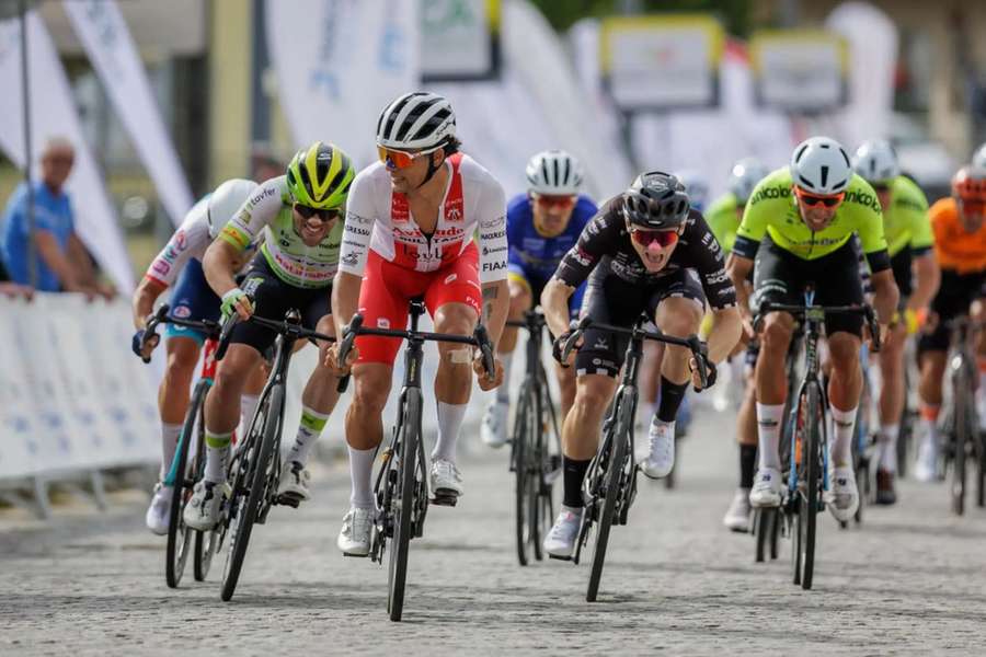 Tomas Contte venceu segunda etapa ao sprint