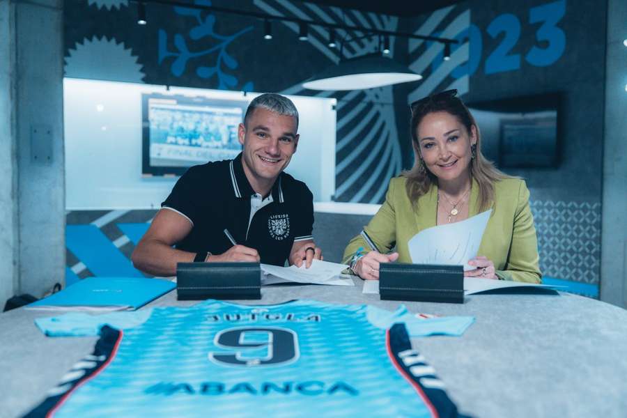 DONE DEAL: Celta Vigo close d