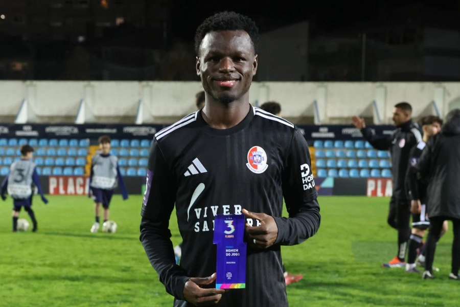 Manu em destaque ao serviço do União de Santarém Manu em destaque ao serviço do União de Santarém