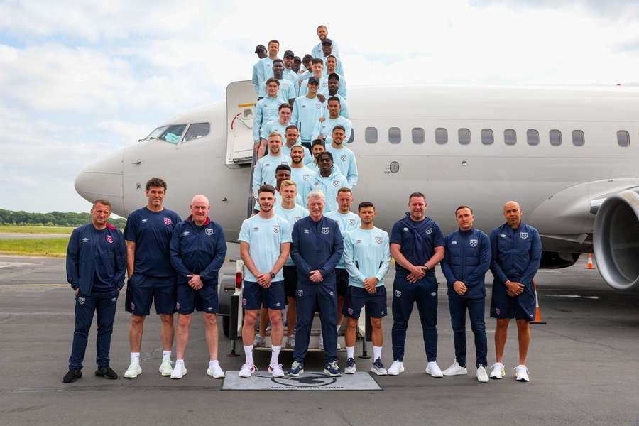 The West Ham squad arrive in Prague