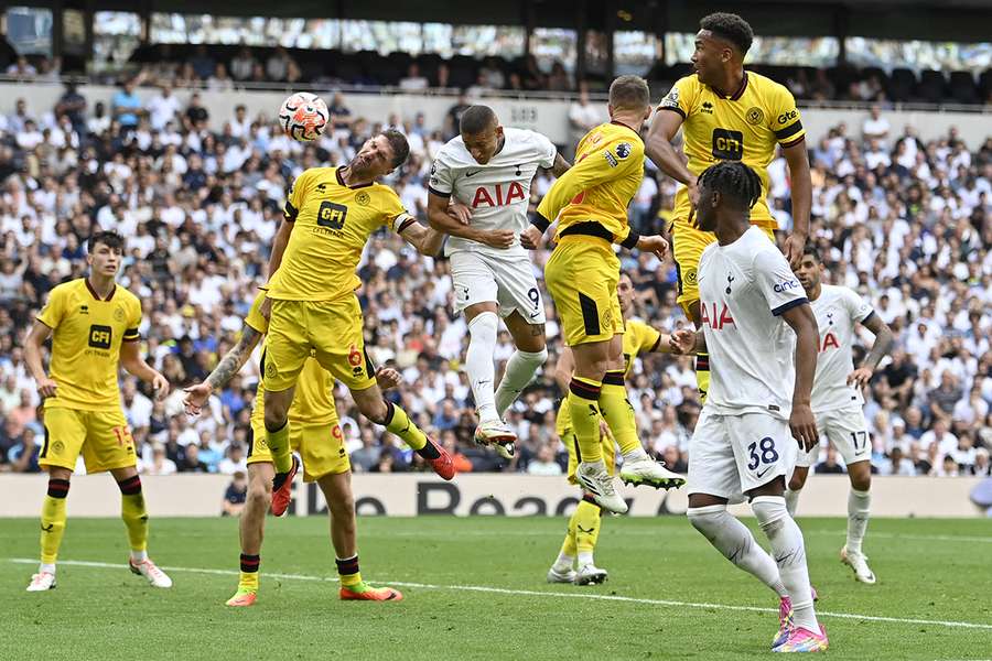 Plucky Sheffield Utd shock Spurs to claim win away from home