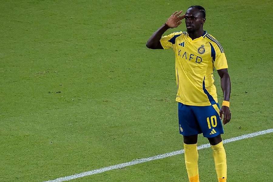 Mané abriu o placar em Riade com um gol de cabeça 