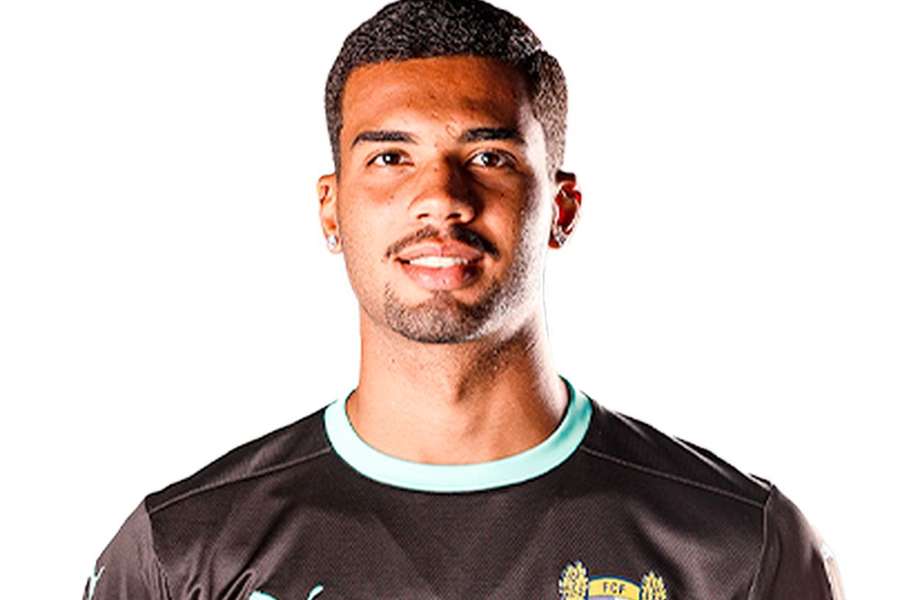 Gabriel Cabral tem brilhado nos sub-23 Famalicão
