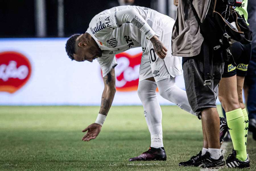 Ney não jogava desde novembro
