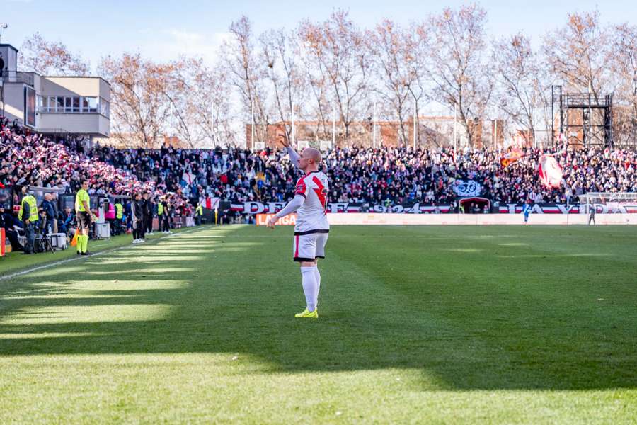 El Rayo-Oviedo se jugará en Vallecas cuando LaLiga quería El Rayo-Oviedo se jugará en Vallecas cuando LaLiga quería
