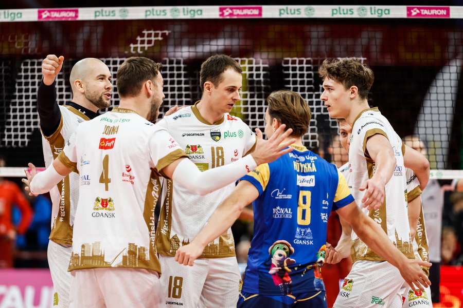 Resovia lepsza w niedzielnym hicie PlusLigi, ale Trefl walczył przez pięć setów