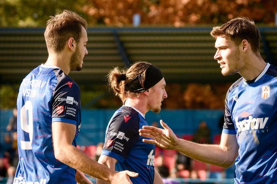 Nováček MSFL ze Vsetína se odvážně dívá nad sebe. Ještě aby chodili lidi, přeje si šéf