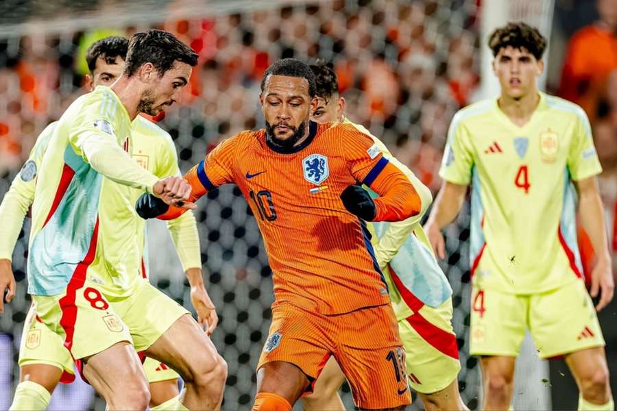 Memphis Depay é uma das esperanças da Holanda contra a Espanha