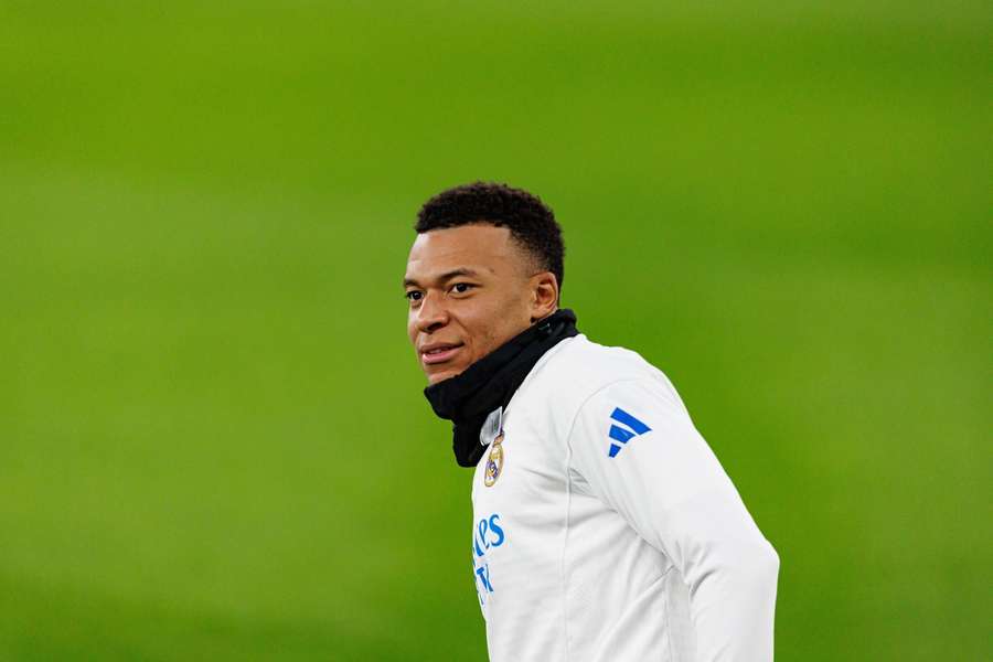 Mbappe a revenit la antrenamente