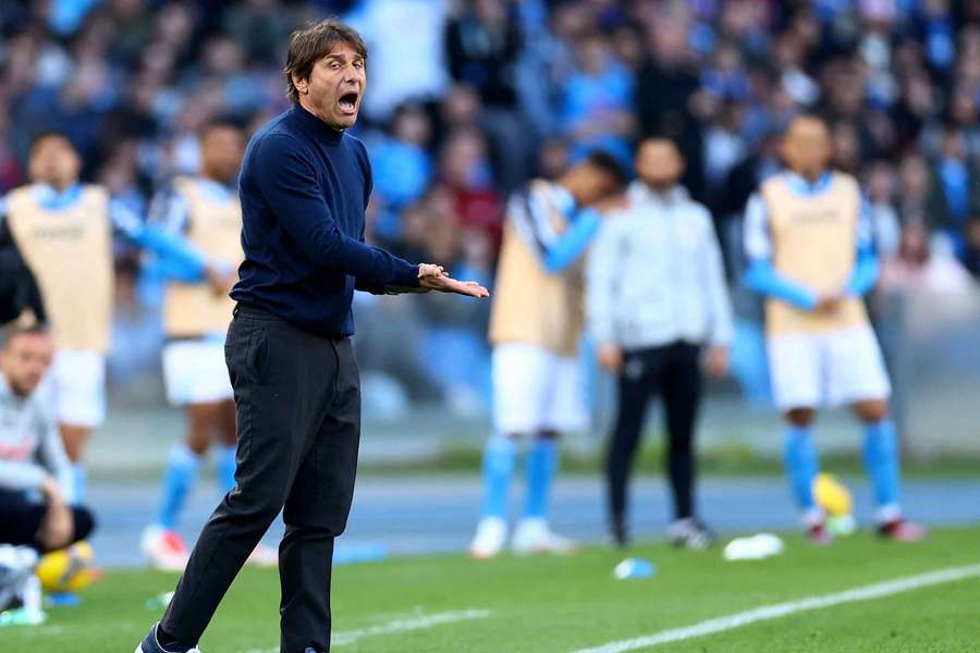 Napoli coach Antonio Conte is wary of Verona