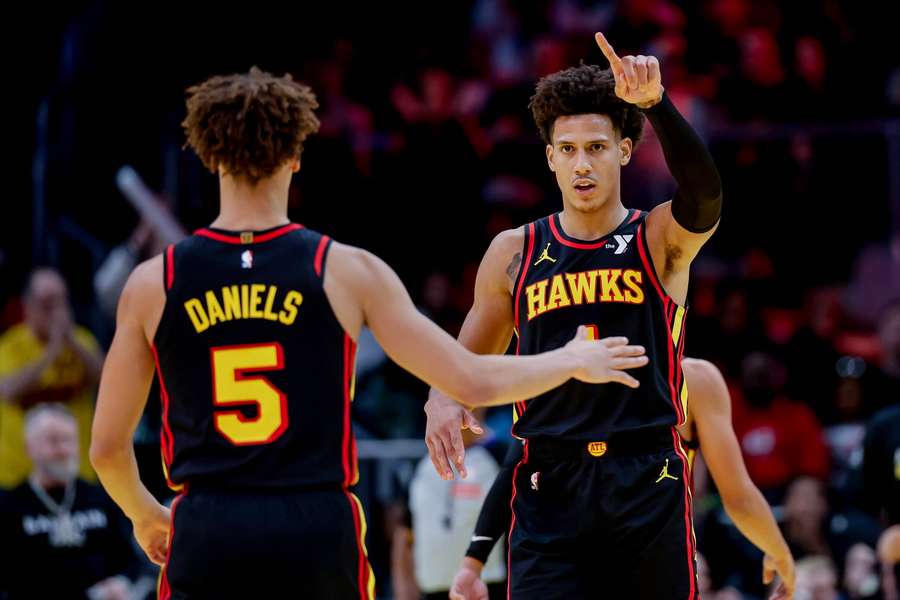 Liga NBA - Rockets i Hawks półfinalistami pucharowych rozgrywek