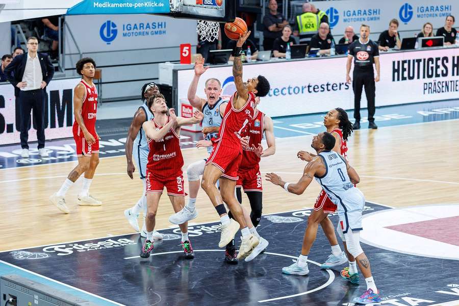 Bamberg in Rot gewann neun der letzten zehn Spiele