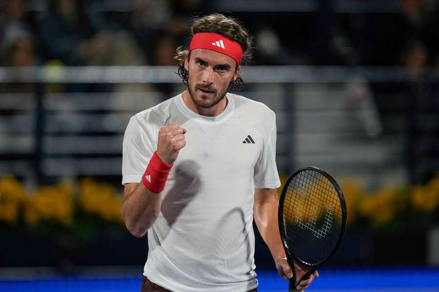 Tsitsipas, campion la Dubai