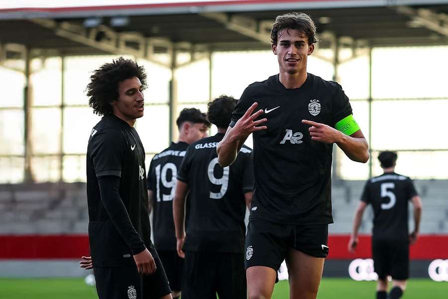 Sporting com lugar nos oitavos