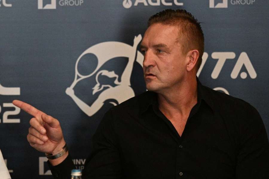 Promotér Tomáš Petera.