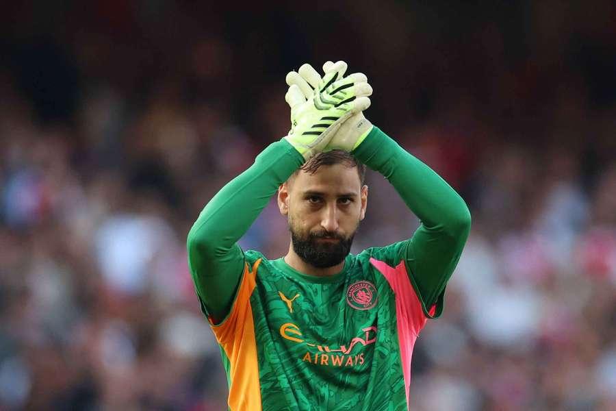 Gianluigi Donnarumma in action for Manchester City