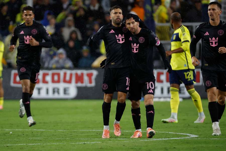 Piękne trafienie Messiego to za mało. Inter Miami przegrywa z Nashville w play-off MLS Piękne trafienie Messiego to za mało. Inter Miami przegrywa z Nashville w play-off MLS