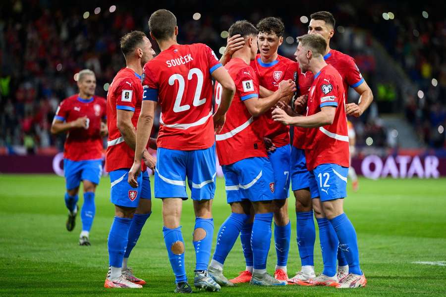 Češi zabojují o postup na MS.