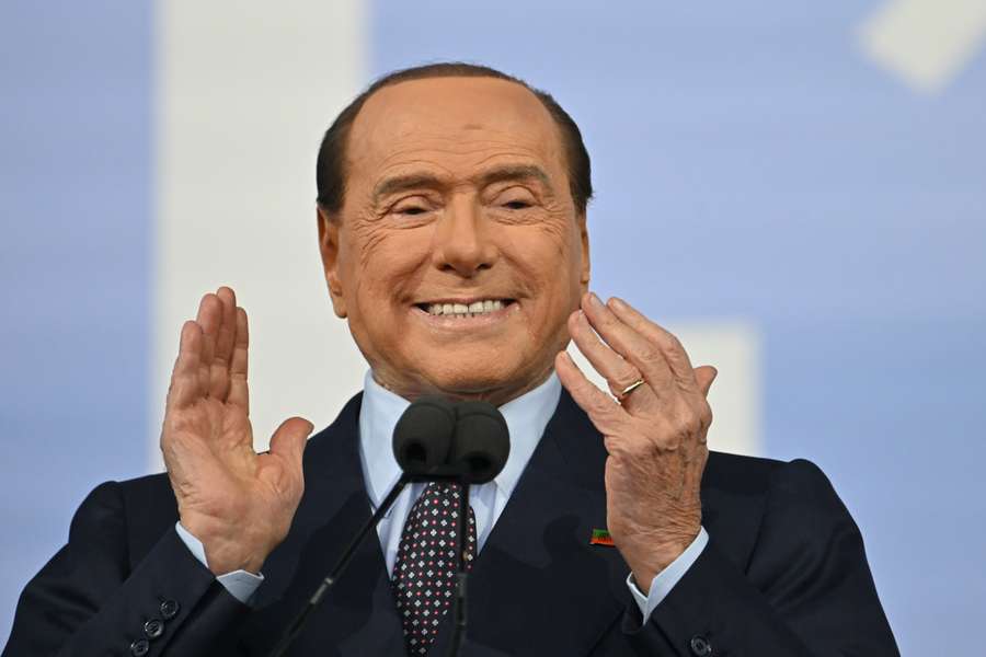 Silvio Berlusconi nuovamente ricoverato al San Raffaele 45 giorni dopo l'ultima volta