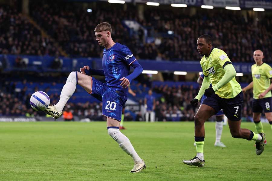 Chelsea's Cole Palmer in action with Southampton's Joe Aribo