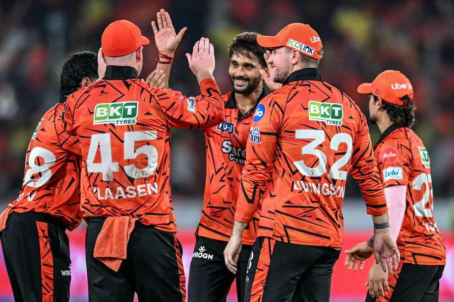 Sunrisers Hyderabad celebrate against the Super Kings