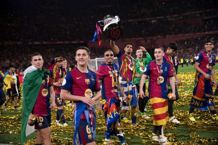 Barcelona celuje w potrójną koronę po trzecim zwycięstwie nad Realem
