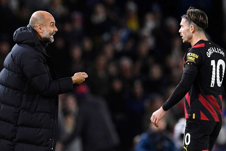 Guardiola asteapta mai mult de la Grealish