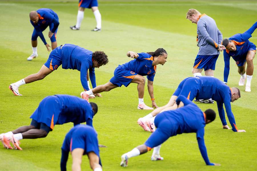 Oranje op de training in aanloop naar de halve finale