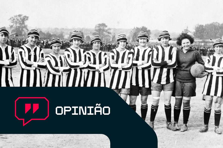 A equipa Dick Kerr FC, que causou uma revolução no futebol feminino - e masculino