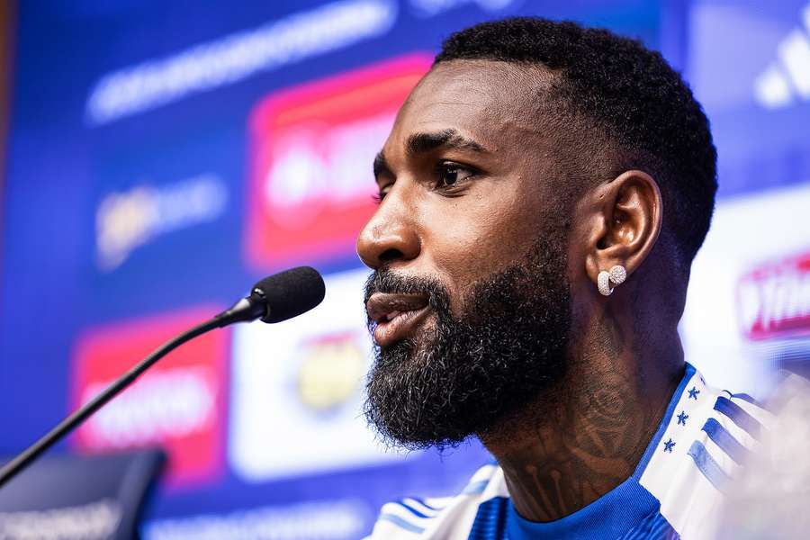 Gerson em apresentação no Cruzeiro