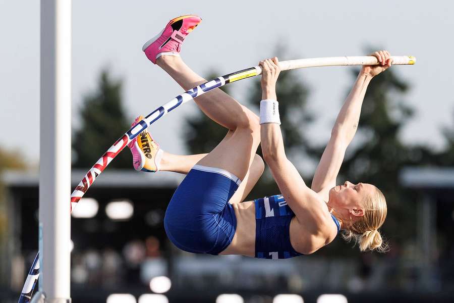 Wilma Heltela progressed to the pole vault final Wilma Heltela progressed to the pole vault final