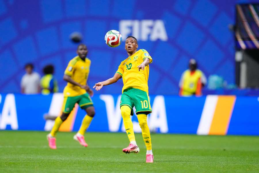 Will Relebohile Mofokeng start against South Korea? Will Relebohile Mofokeng start against South Korea?