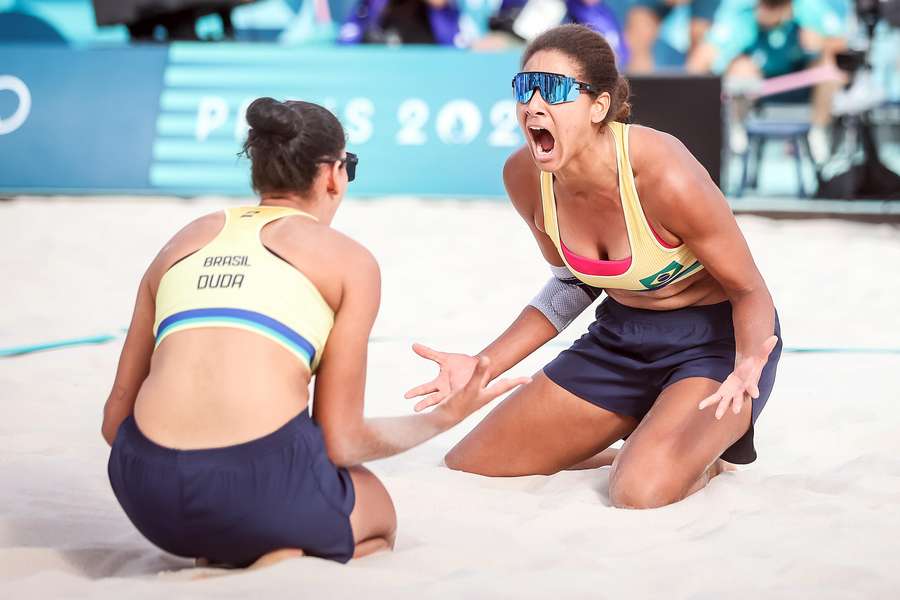 Duda e Ana Patrícia querem o ouro olímpico do vôlei de praia