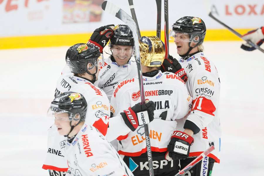JYP have now won three matches in a row after downing SaiPa