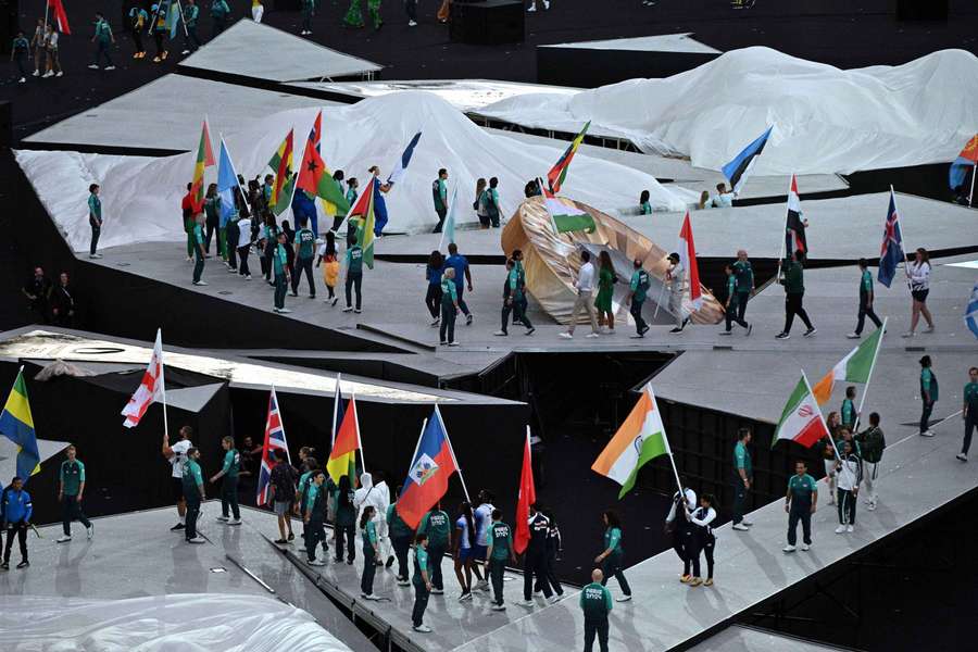 Na Stade de France eozpoczęła się ceremonia zamknięcia igrzysk olimpijskich