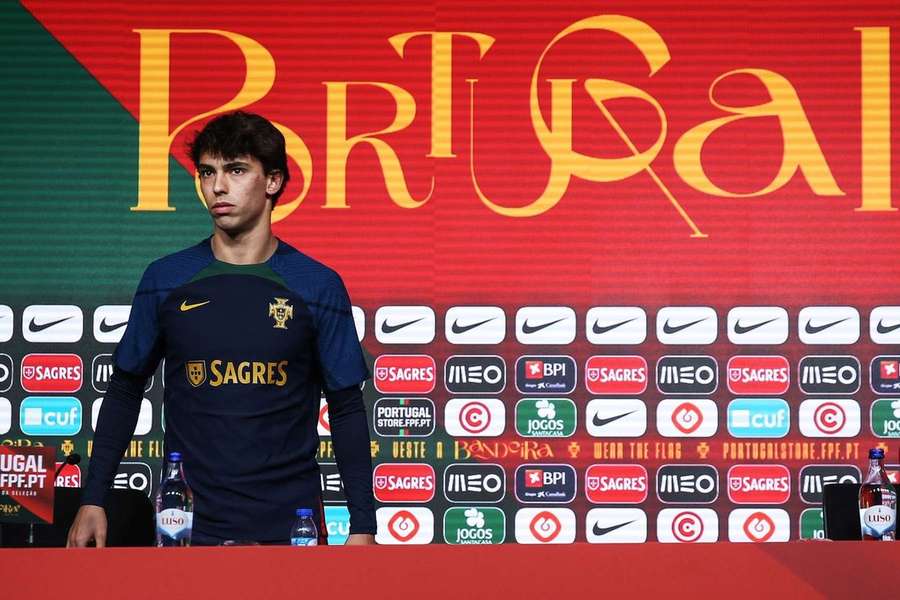 João Félix falou este domingo à comunicação social na Bósnia