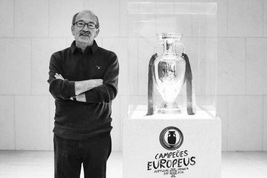 Aurélio Pereira junto ao troféu do Euro-2016
